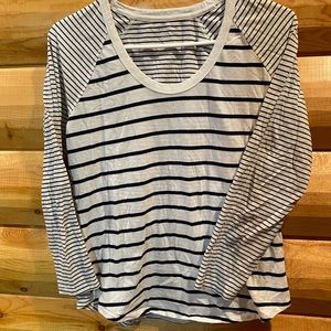 Gap 3/4 Sleeve Shirt